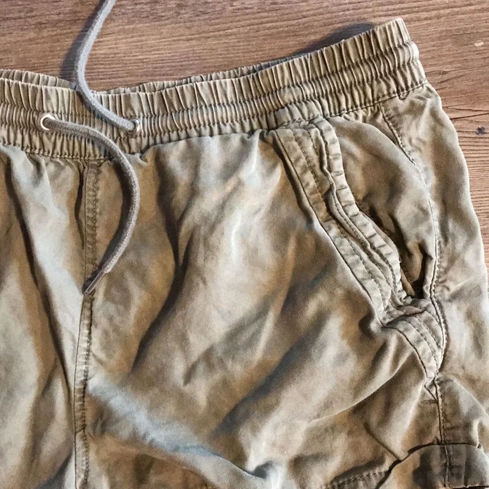 H&M shorts - Picture 2 of 5